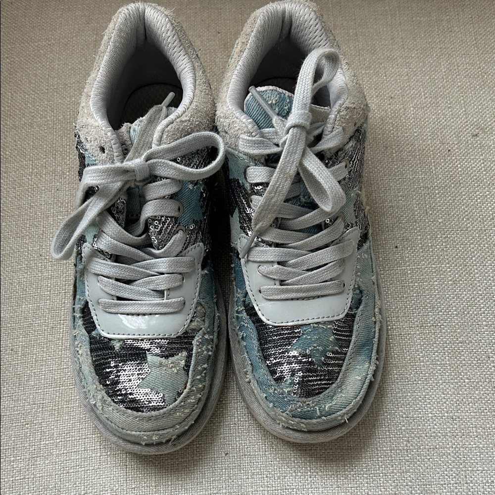 UGG Stylish Sneakers in Jean Material Blue and Silver Star Embellishments